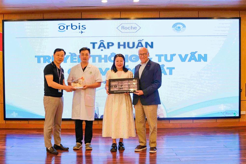 /images/companies/benhvienducgiang/images/2026/tháng 6/z7916480666841_055d7983a2e186c64d5cf50f91788f48.jpg